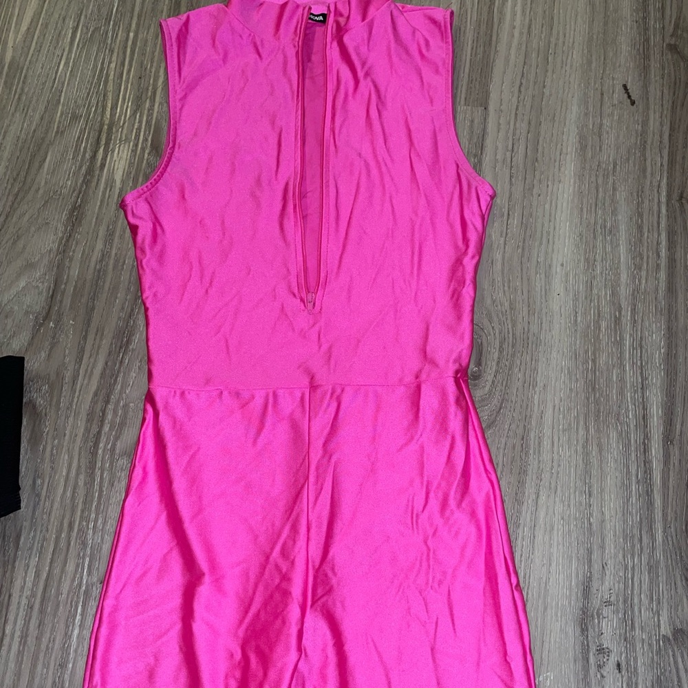 Pink romper💗💗